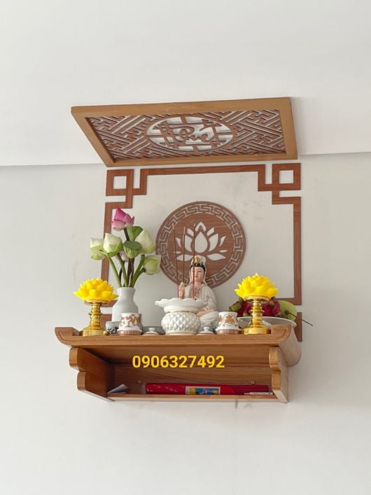 Hình ảnh bàn thờ treo tường đẹp và chất lượng trang nghiêm từng chi tiết