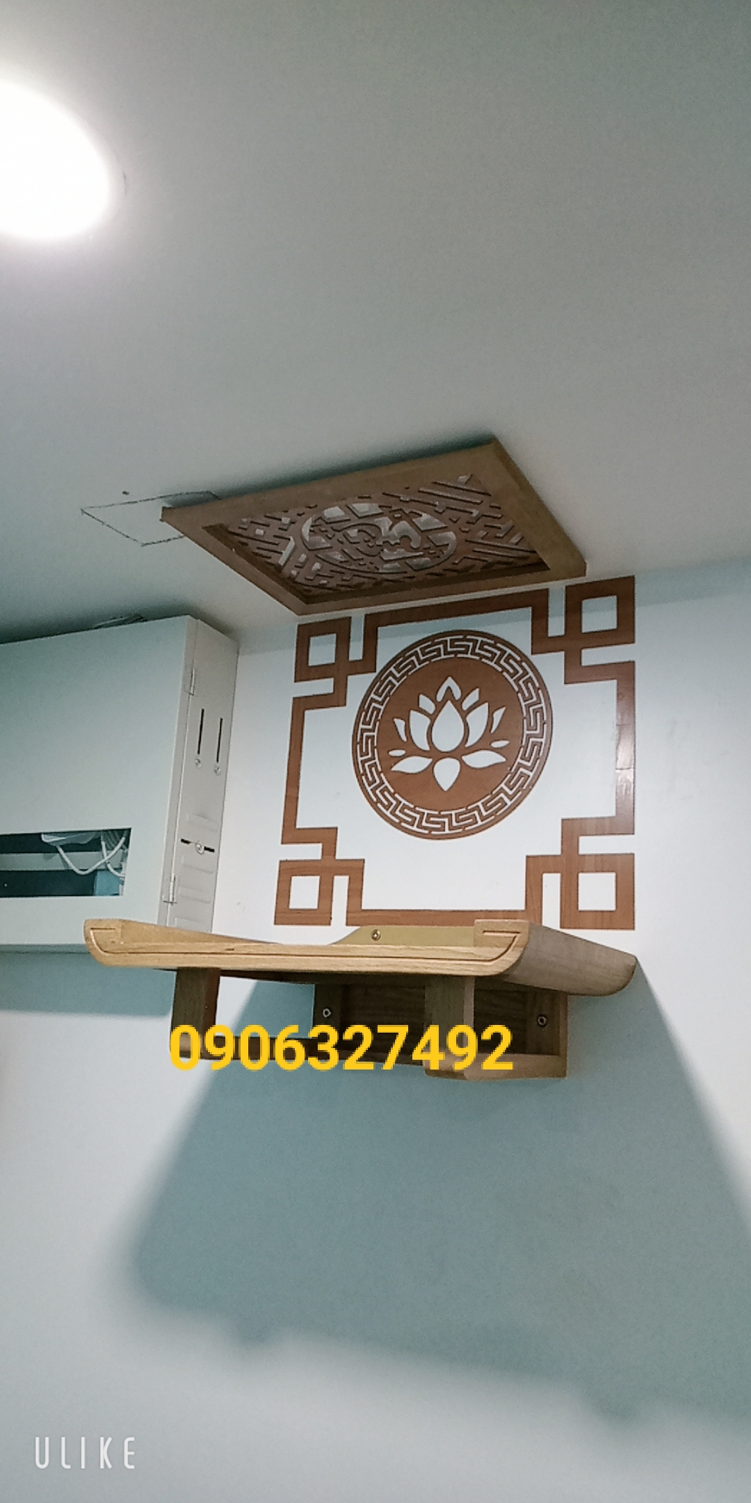 Bàn thờ ông công ông táo treo tường