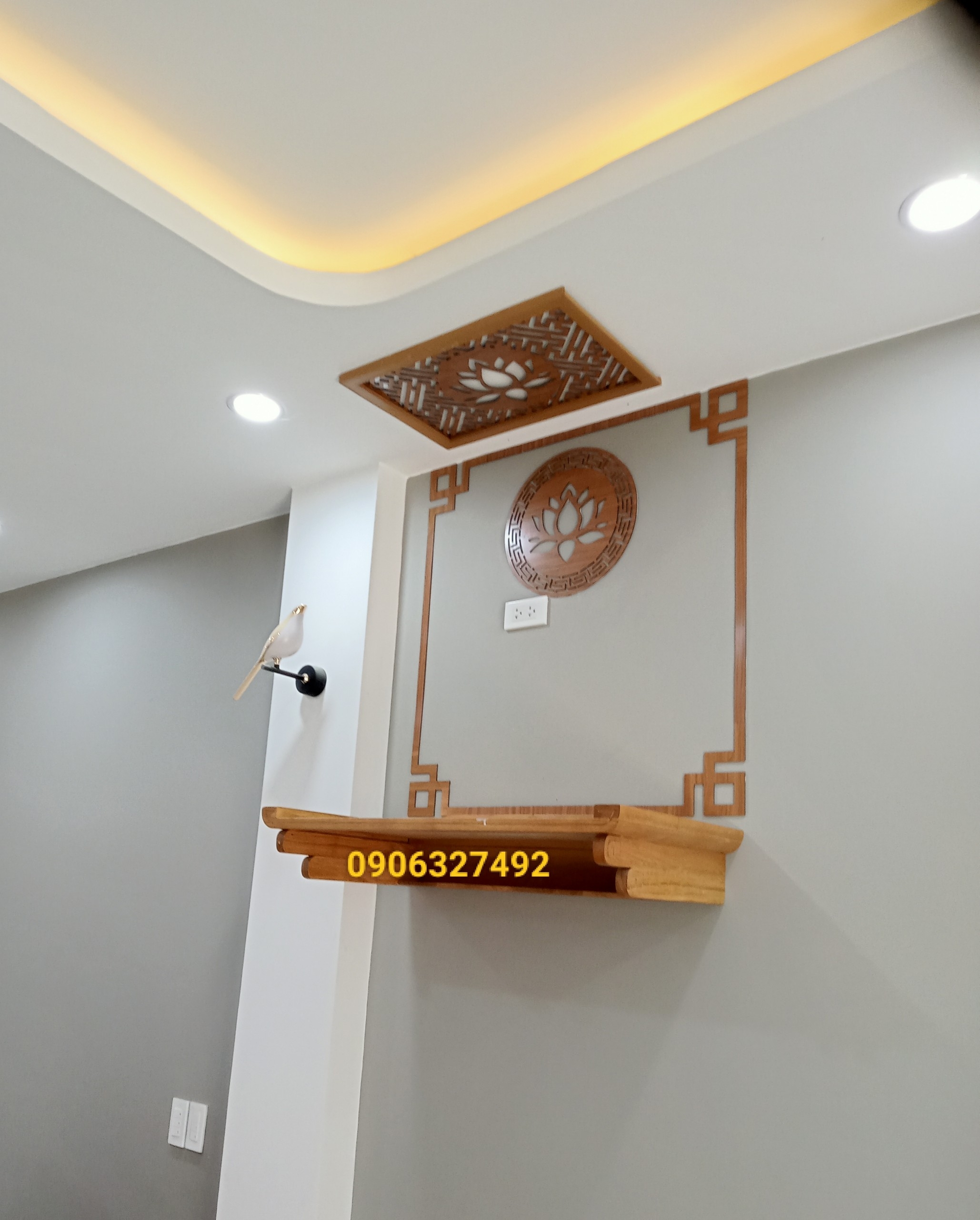 mua bàn thờ treo tường giá rẻ