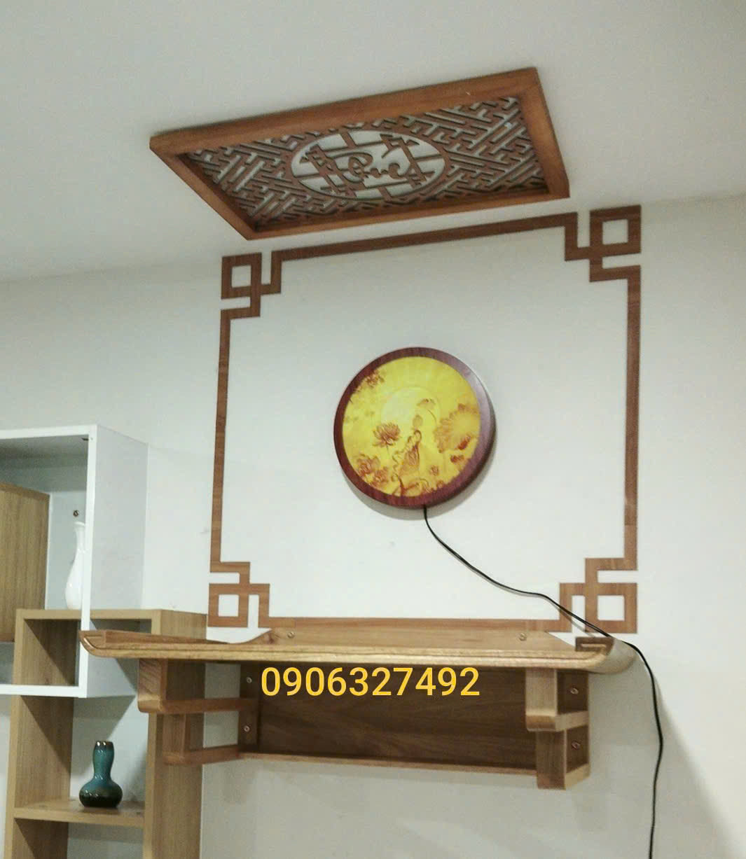 Bàn thờ treo tường chung cư hiện đại
