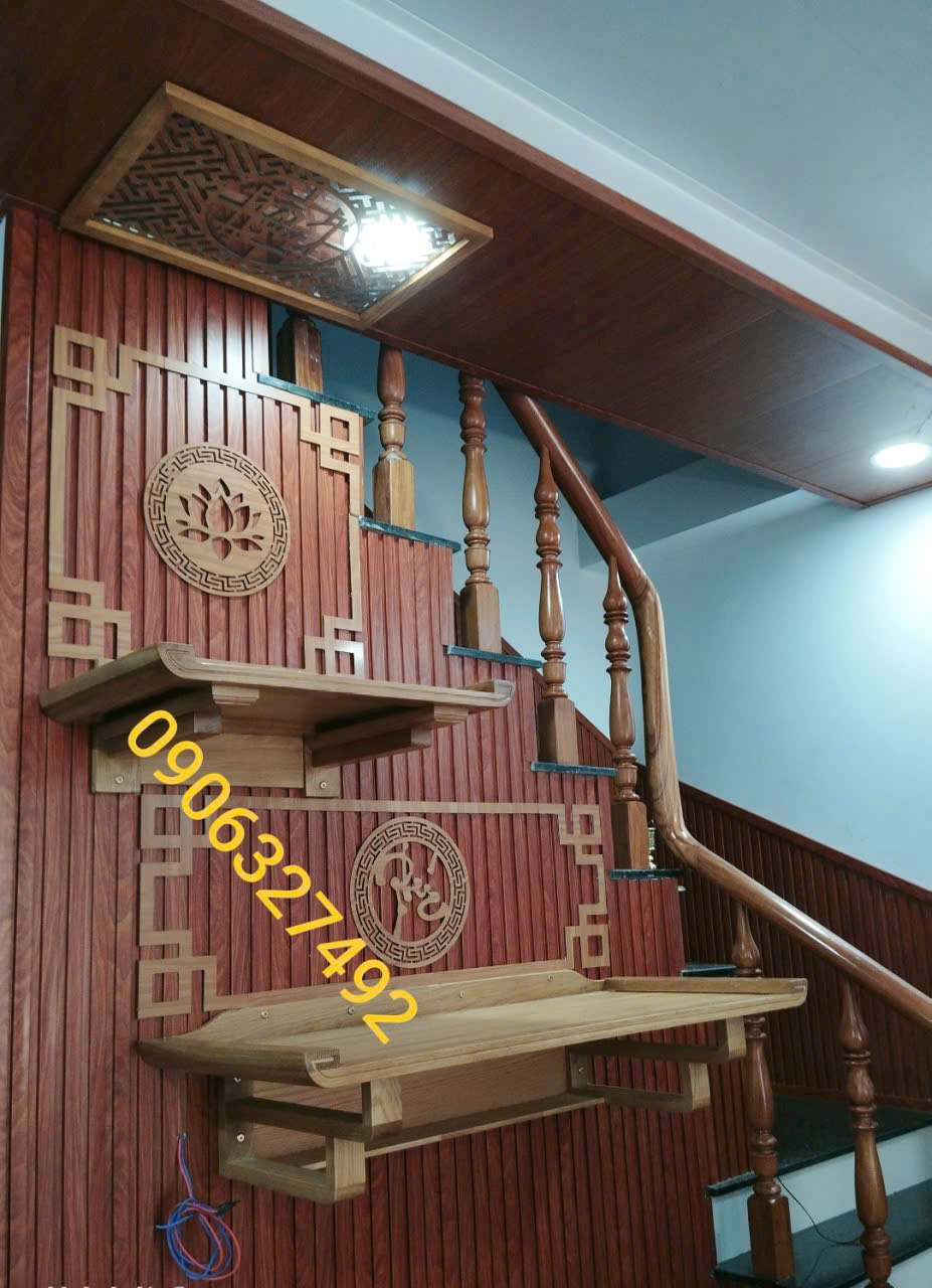 Bàn thờ gỗ treo tường