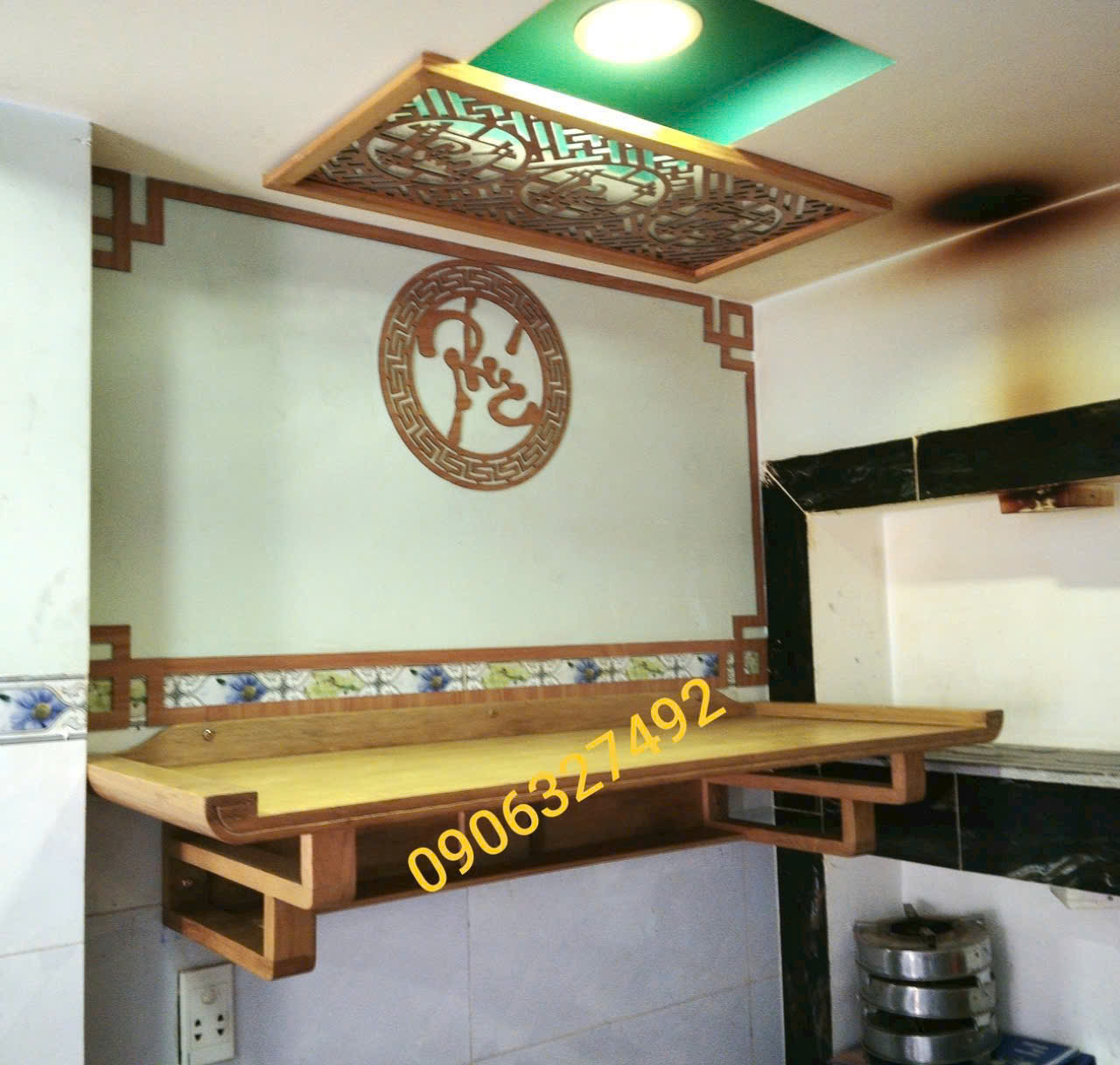 Bàn thờ treo tường dài