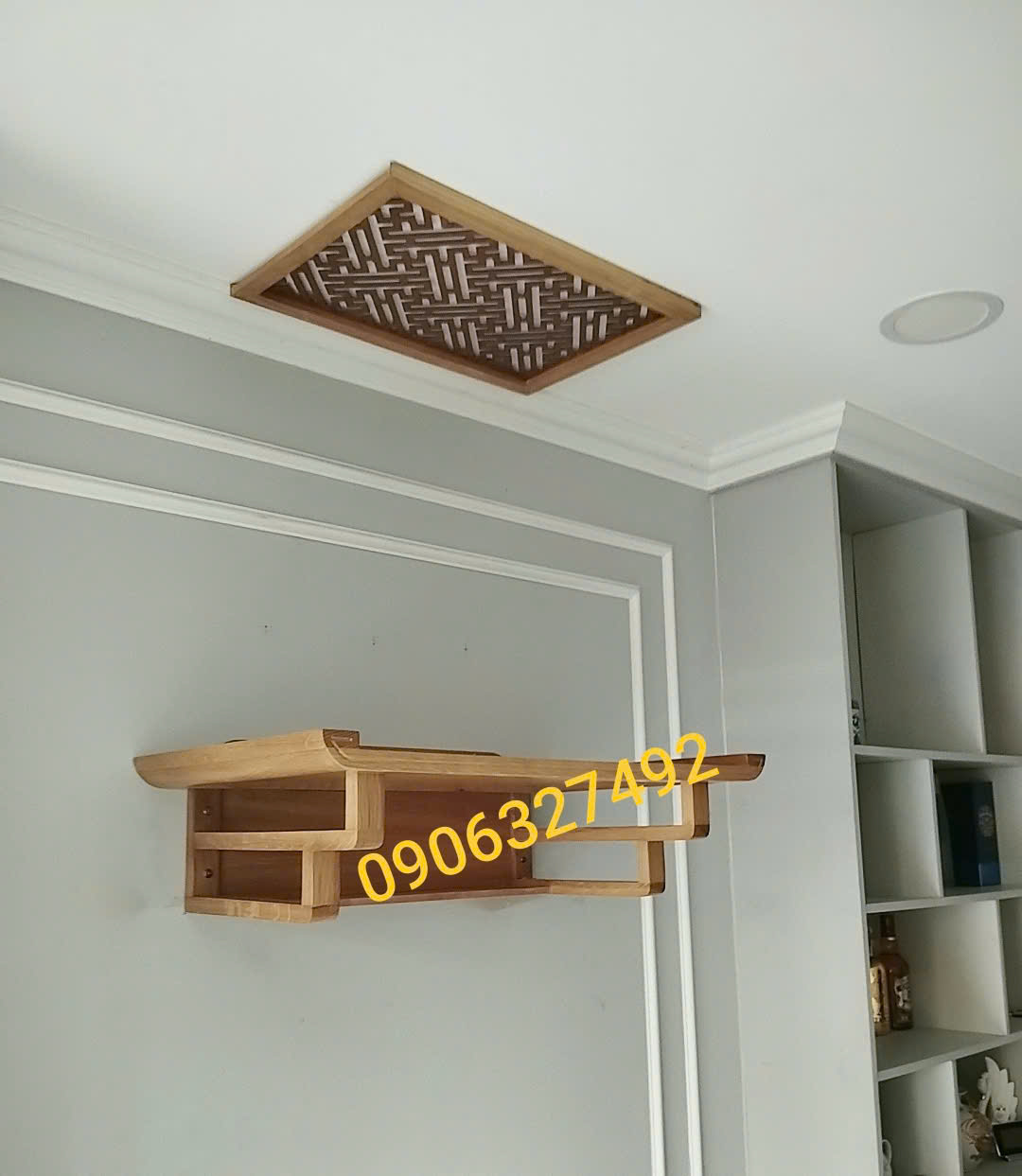 Mẫu bàn thờ phật treo tường đẹp